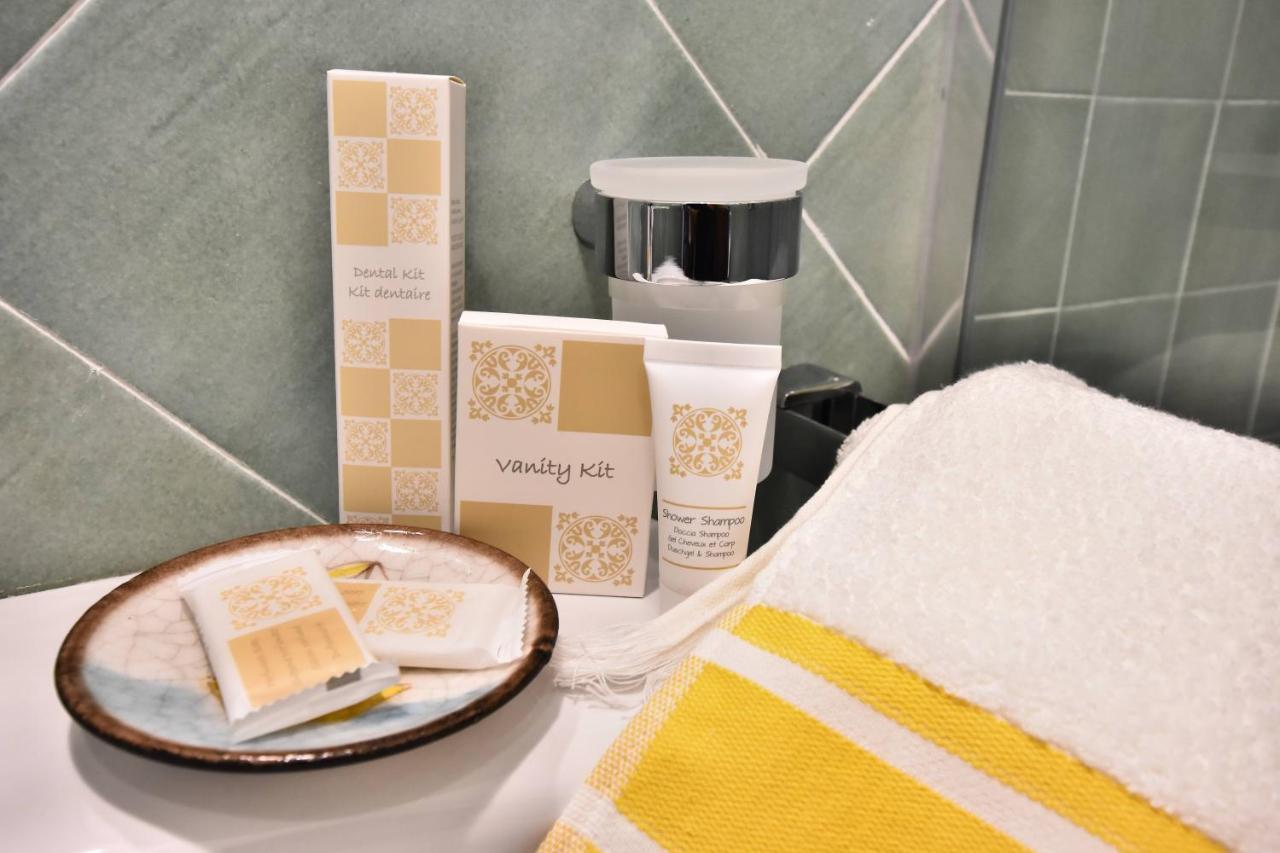 Double or Twin Room with Private Bathroom,1033329032:JPEG